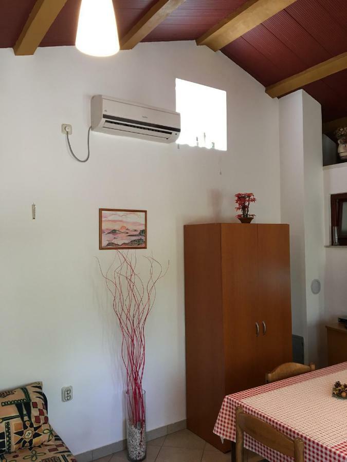 Leca- Small House 梅杜林 外观 照片